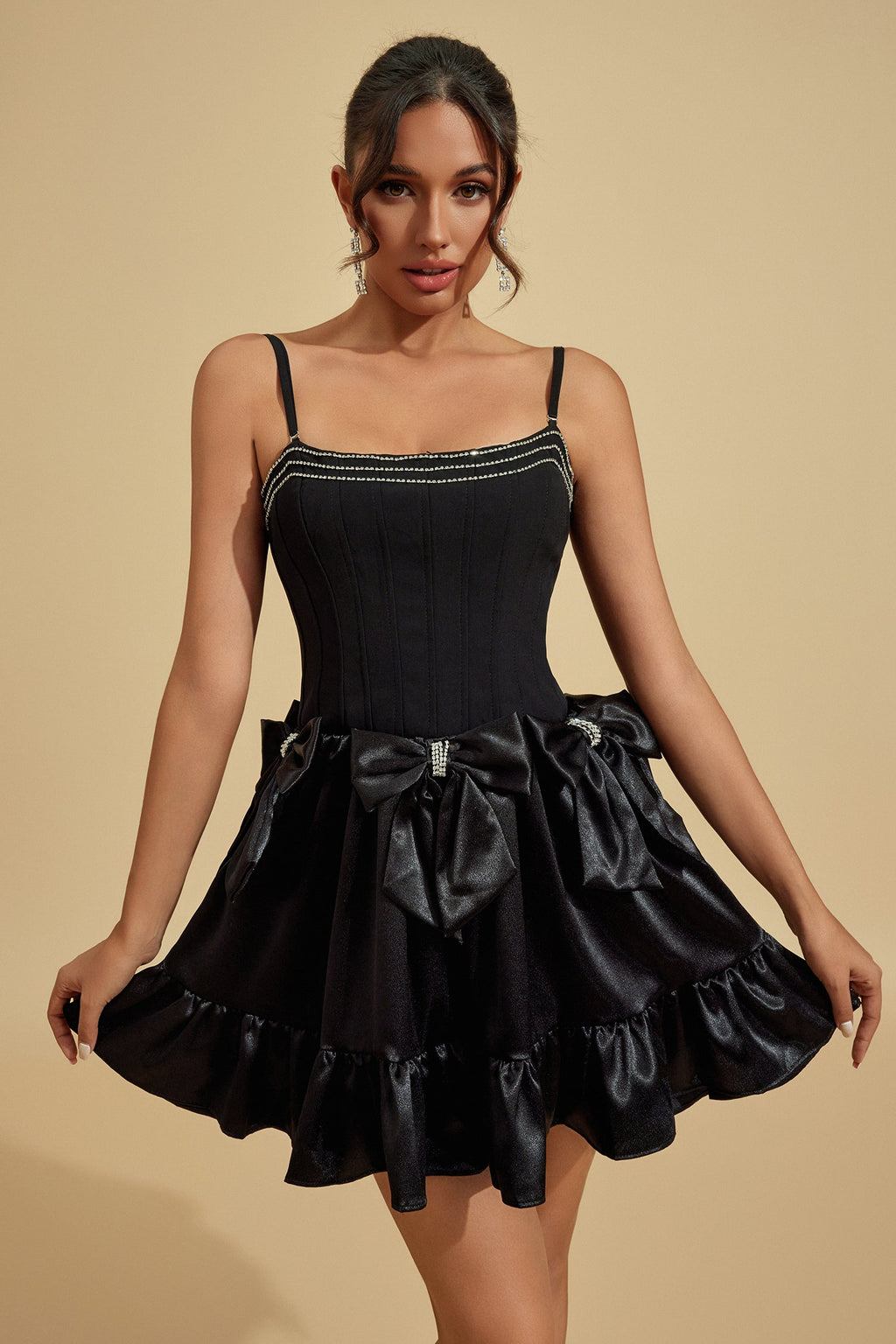 Regina Noir Fiyonklu Mini Elbise