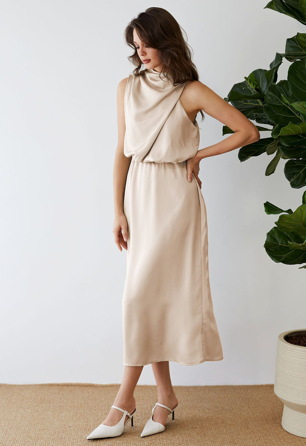 Apricot Asimetrik Midi Elbise