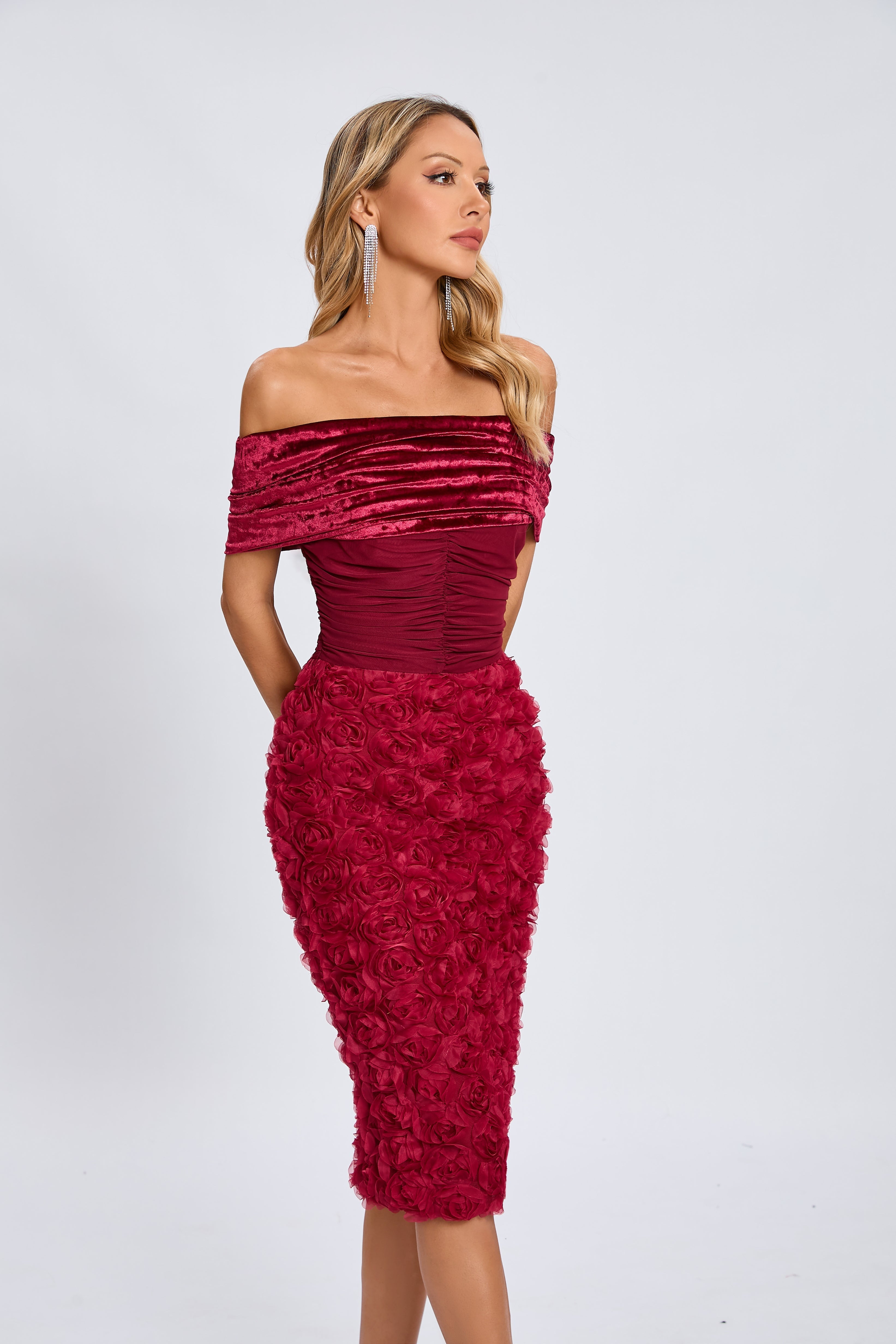 Taylor Kadife Gül Midi Elbise