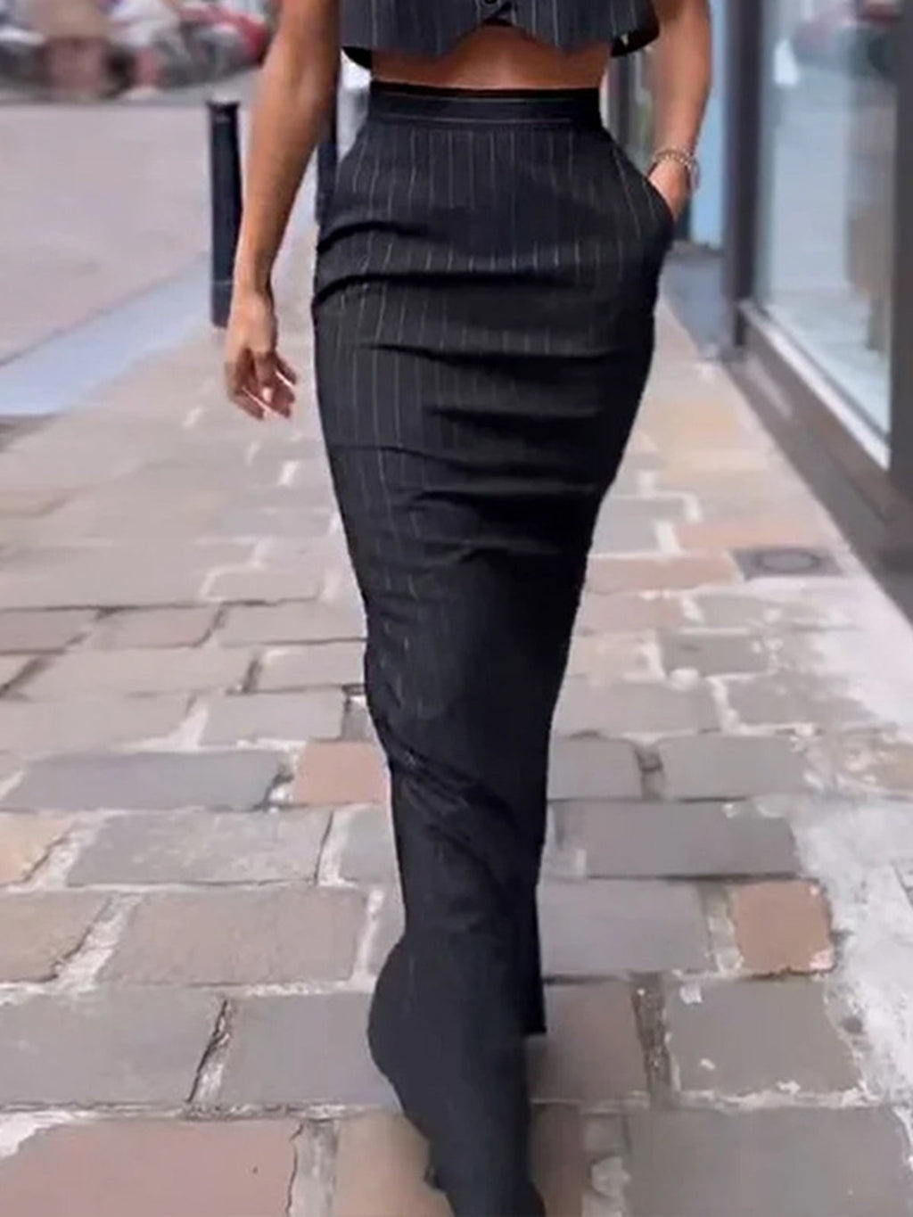 Crop Yelek ve Etek Takım