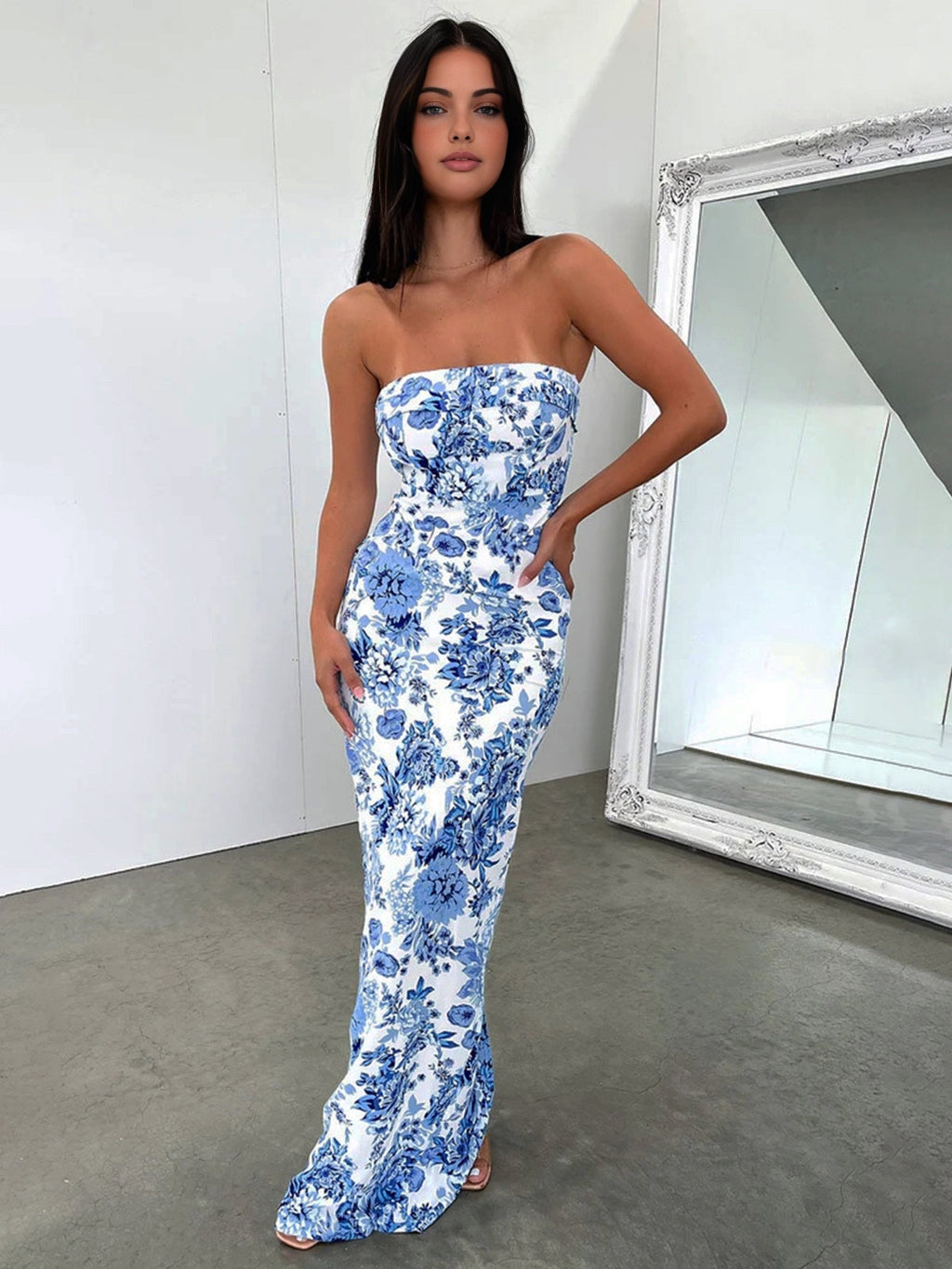 Floral Esintili Uzun Yırtmaçlı Elbise