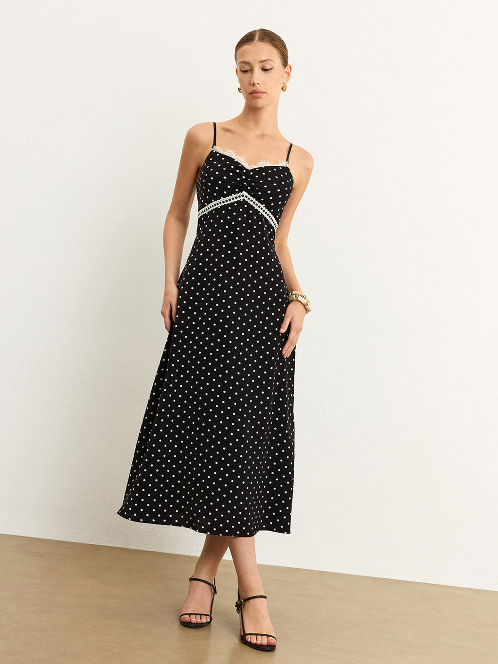 Polka Dot Dantel Kenarlı Midi Elbise