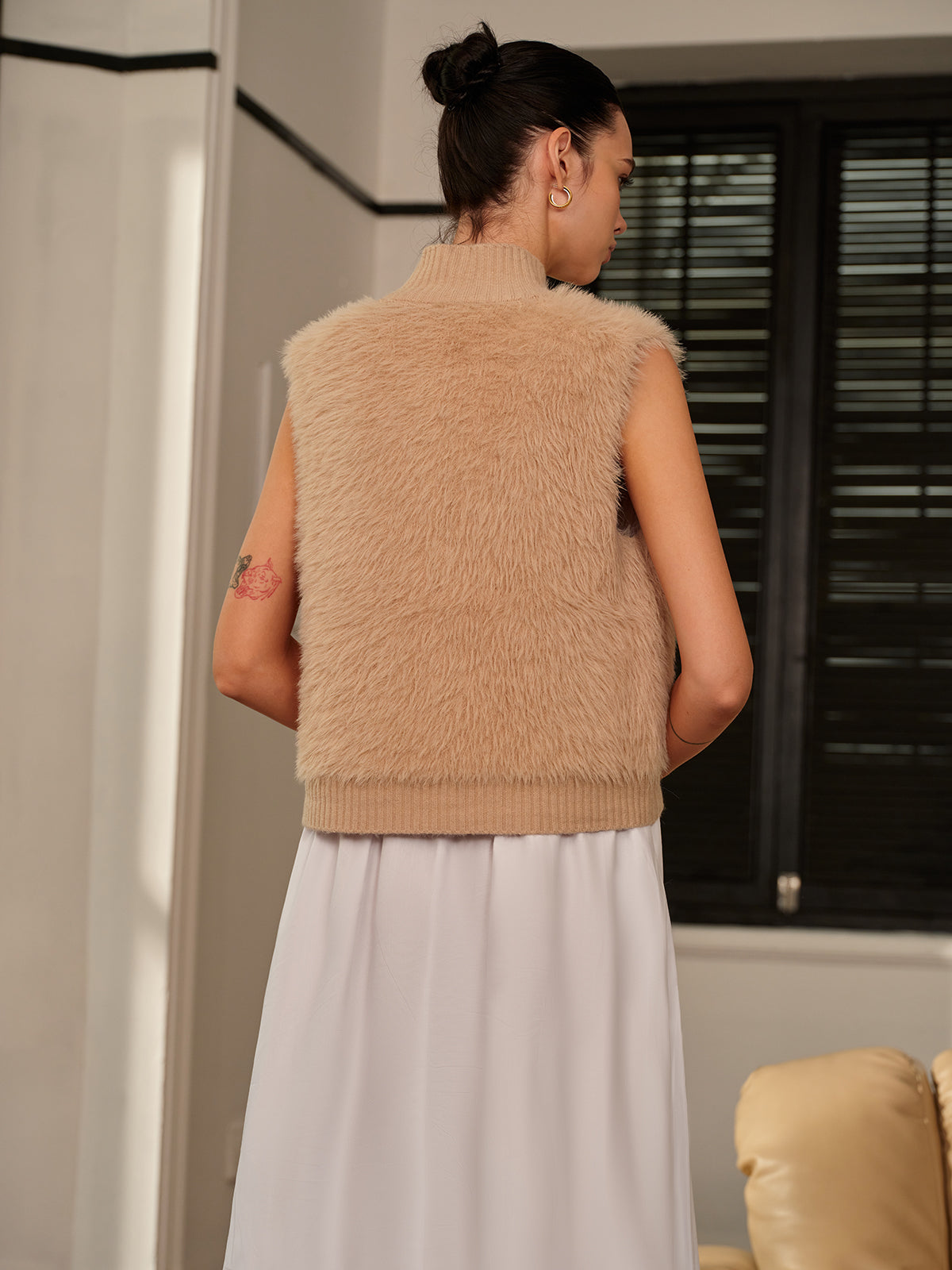 Cozy Elegance Yelek