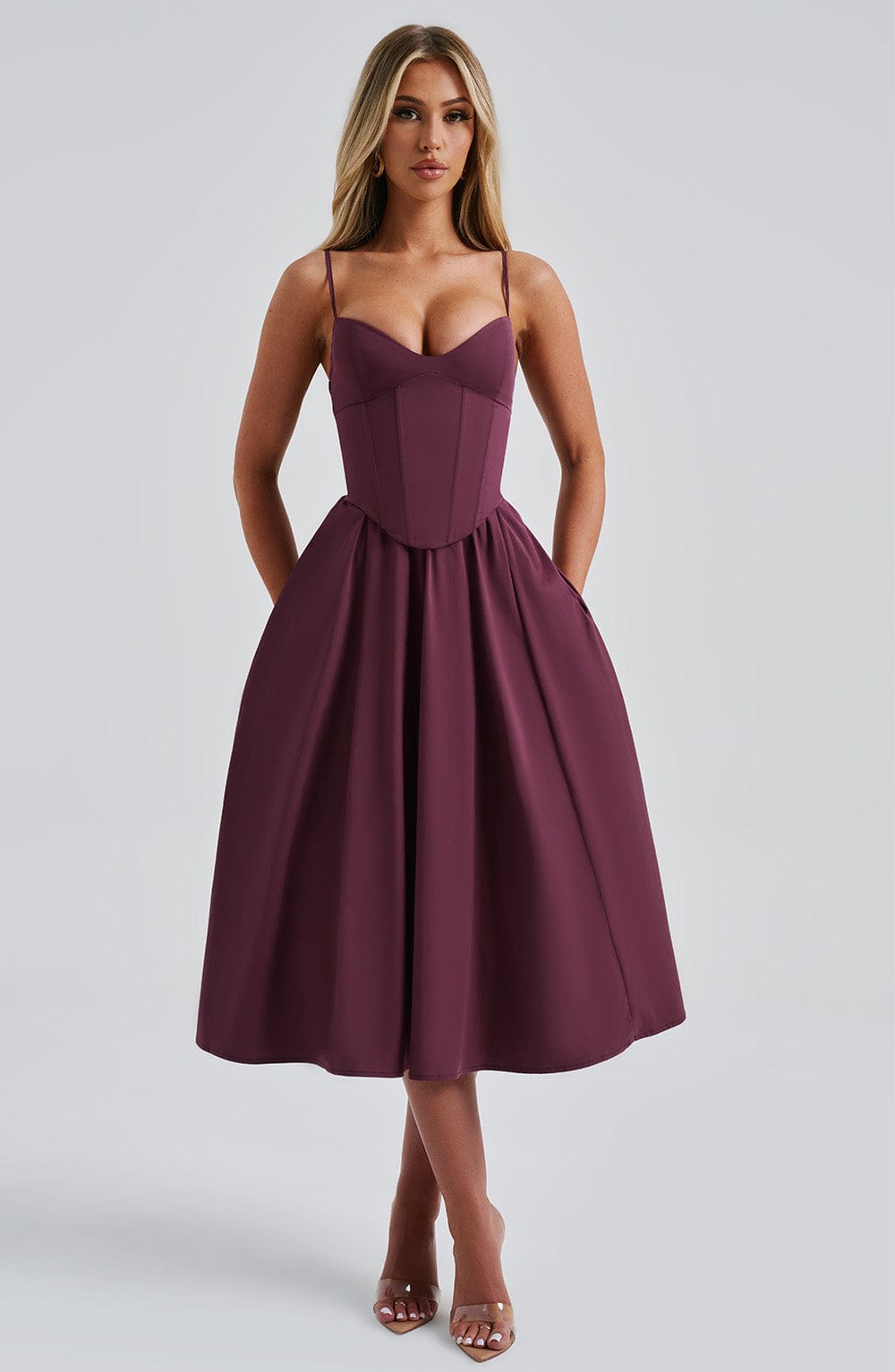 Crimson Bloom Midi Elbise