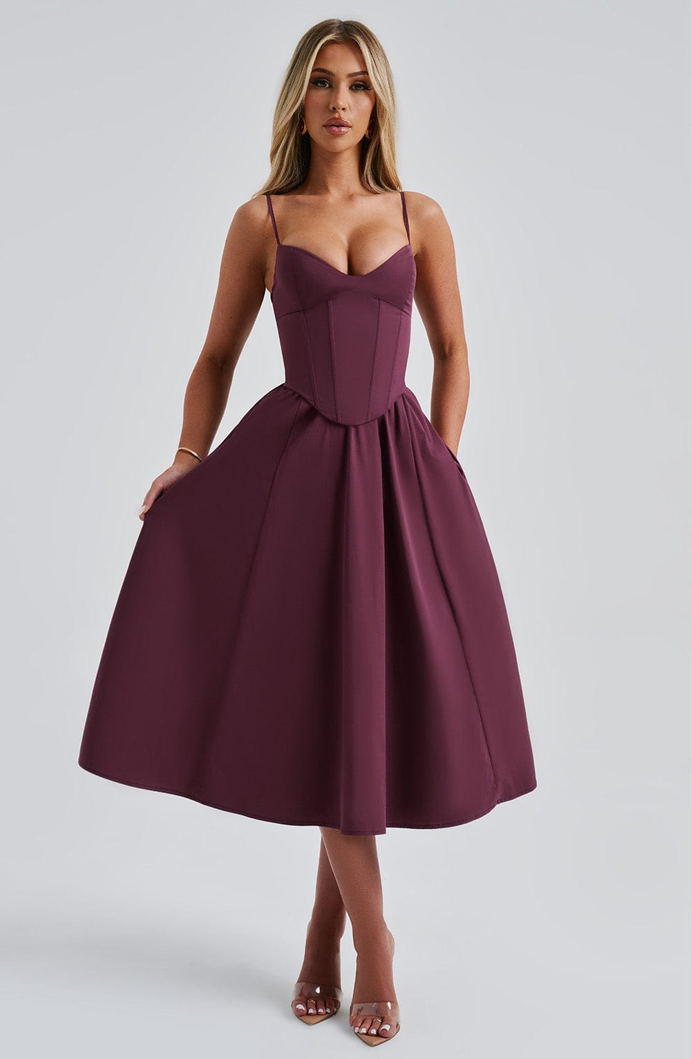 Crimson Bloom Midi Elbise