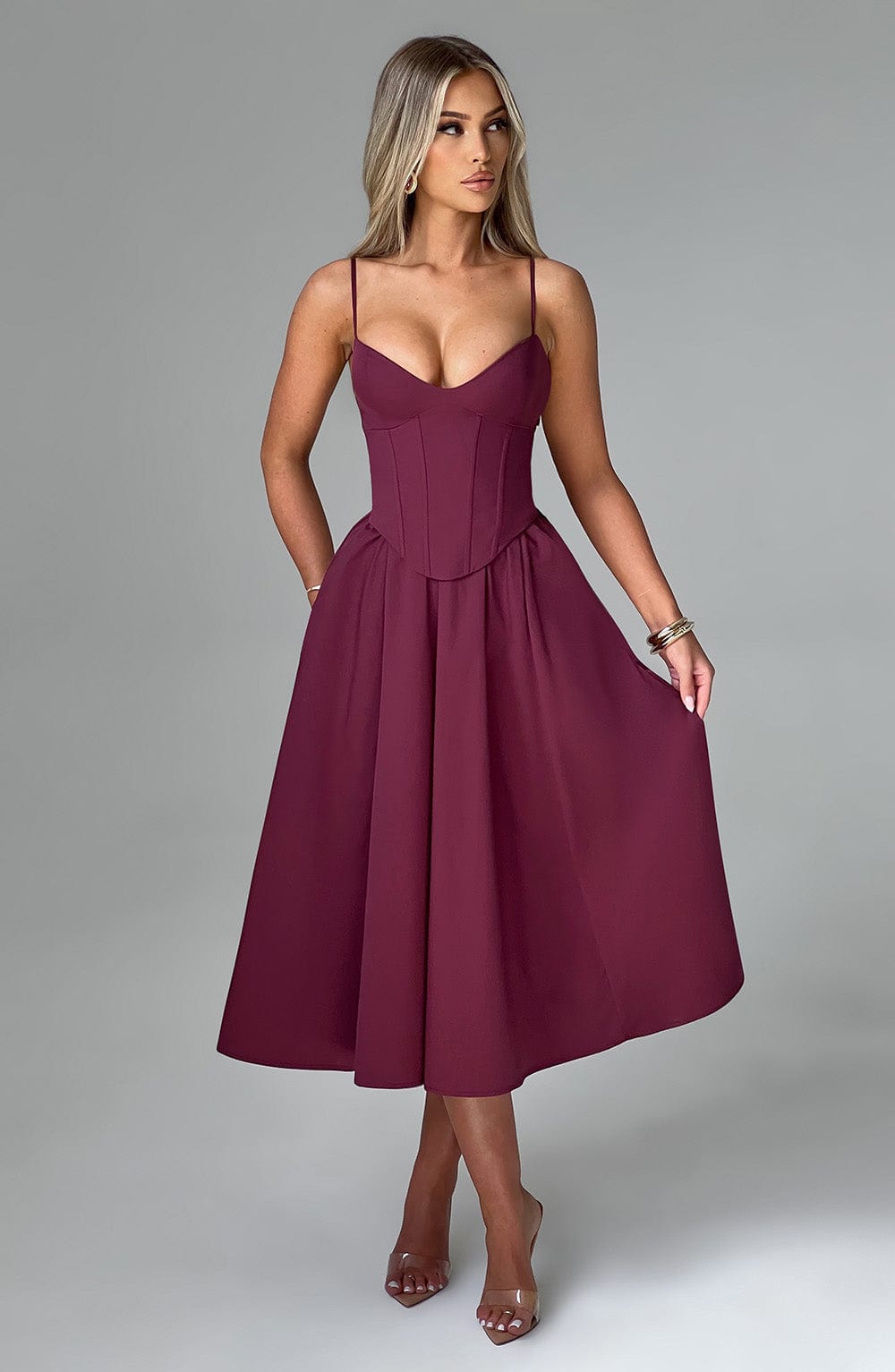 Crimson Bloom Midi Elbise