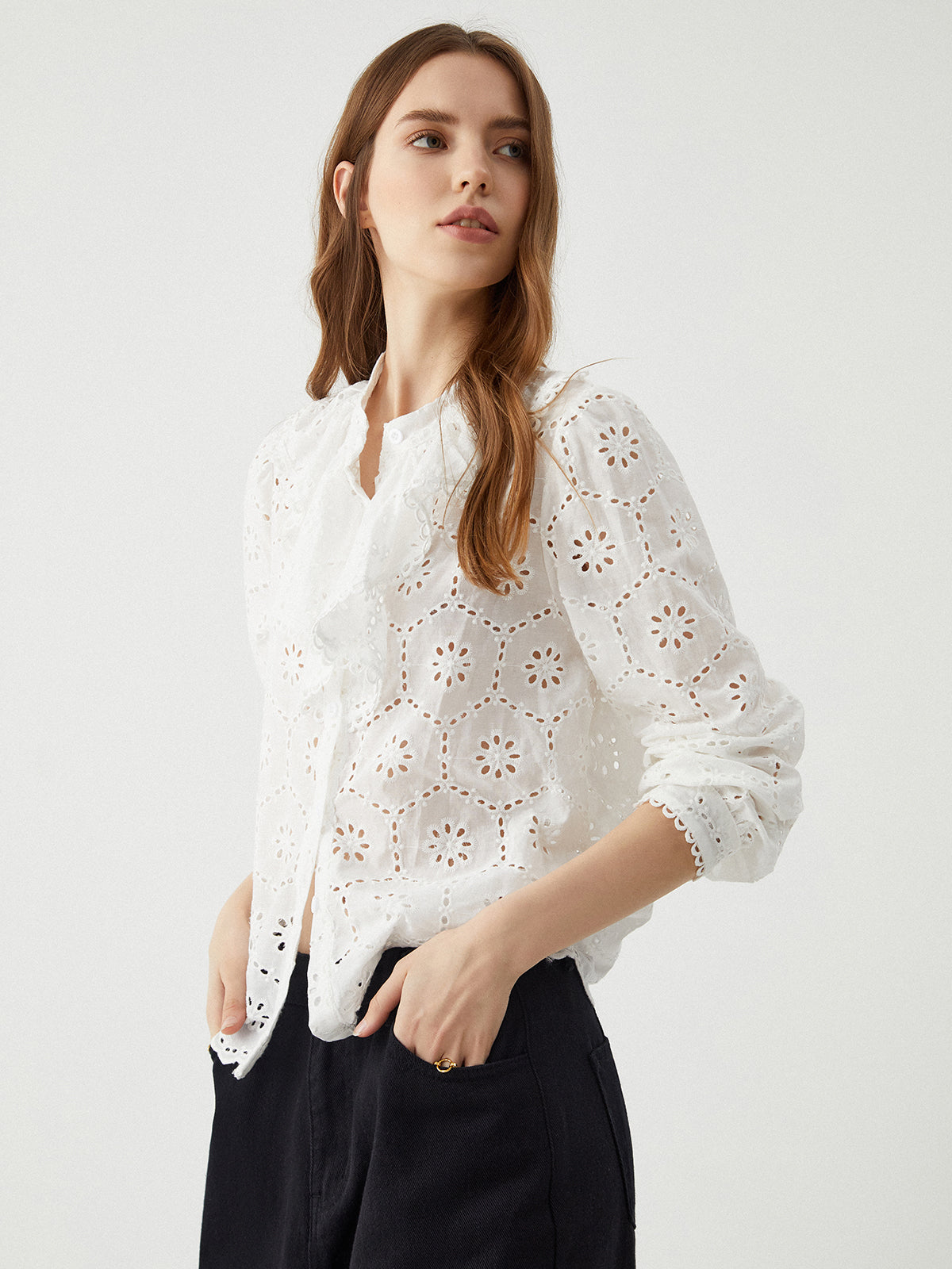 Lace Blossom Nakışlı Gömlek