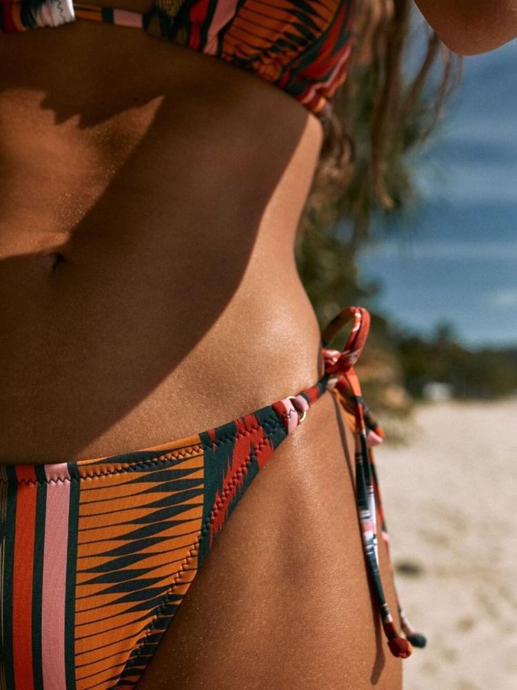 Kama Baskılı Bikini
